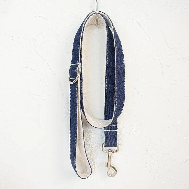 MUTTCO Adjustable Denim Dog Collar with Leash
